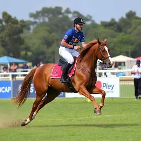 Victor Ortega conquista top 10 na Copa SP Light